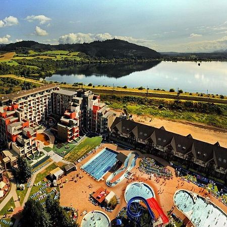 Luxapartmanbesenova Hotel Akvamarin Exterior foto